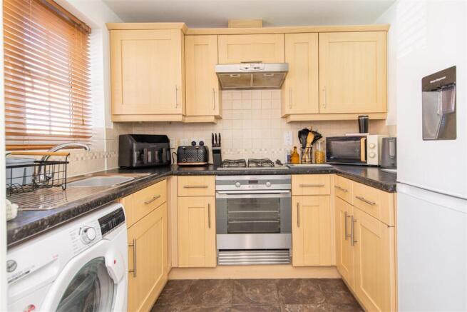 Celtic Close, Higham Ferrers photo 4