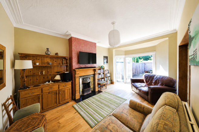 3 bed End of Terrace for sale Image 4