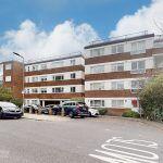 1 bed flat to rent Charlton Lodge, Temple Fortune