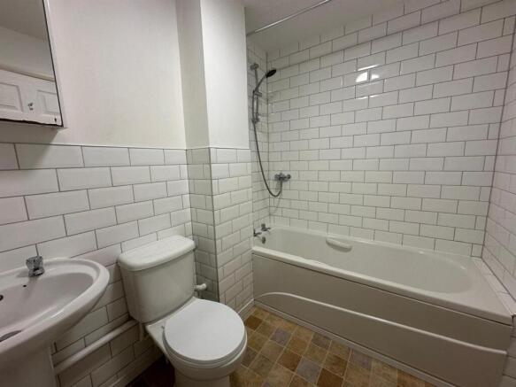 BATHROOM: