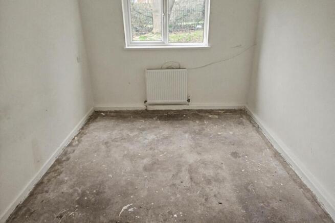 27 Highlands Close, Stourton, Leeds, West Yorkshire, LS10 4RN