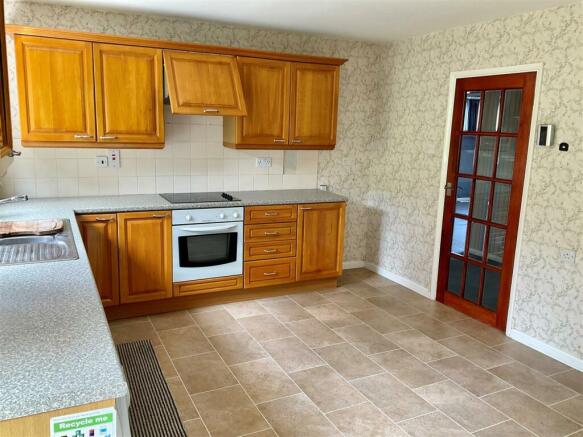 kitchen A.jpg