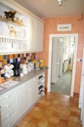 Photo 6