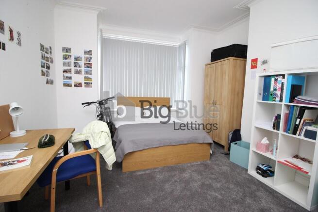 6 bed House Share to rent Image 7