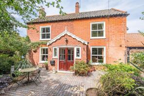 Hawthorn Cottage, The Street, North Walsham NR28 9PT