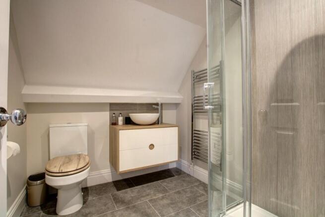 Ensuite