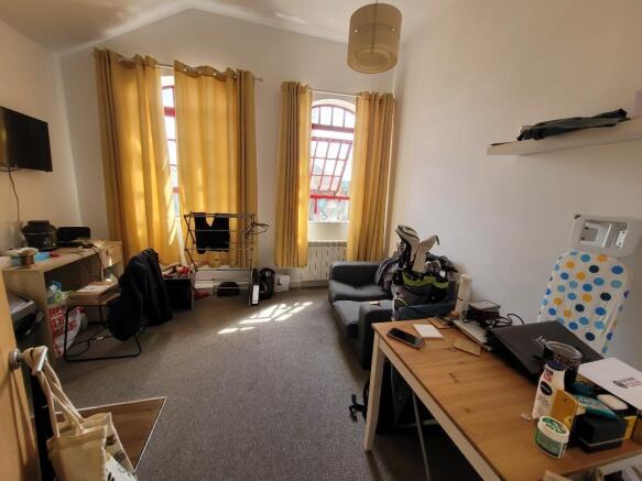 1 Bed Apartment