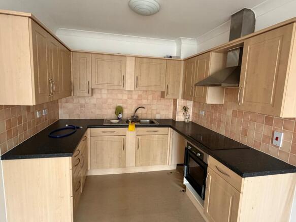Argent Street, Grays, RM17 photo 3