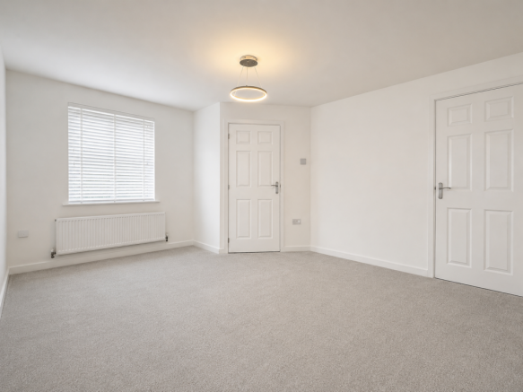 3 bed Semi-Detached for sale Image 5