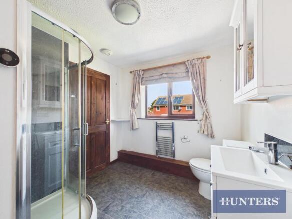 3 bed Semi-Detached for sale Image 10