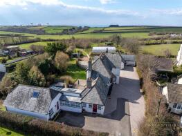 St Faiths, Woodville Road, Woodford, Bude EX23 9HZ