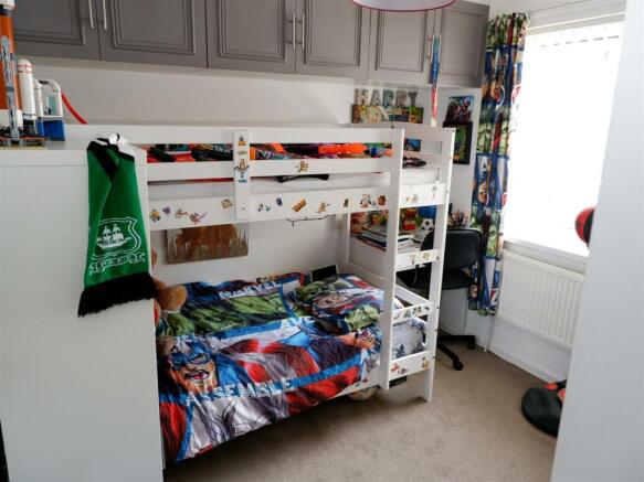 Bedroom 3: