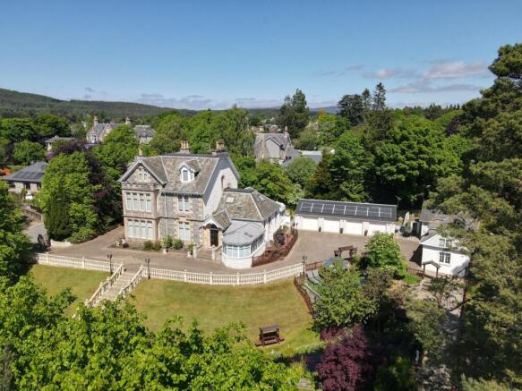 Dunstaffnage House Grantown On Spey