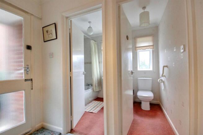 2 bed Semi-Detached Bungalow for sale Image 11