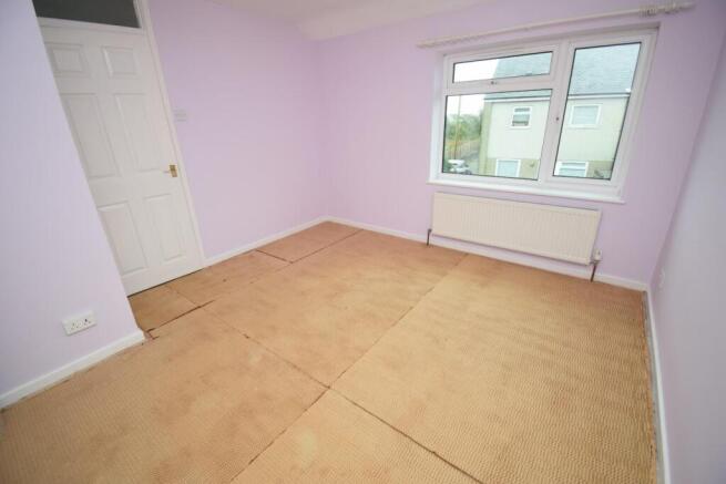 Bedroom 1.JPG