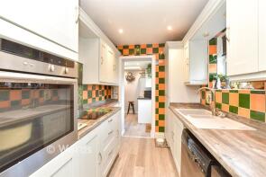 1, St Peters Court, Faversham ME13 7PQ