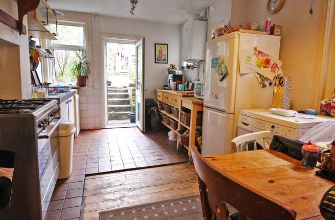 Kit/Breakfast Room