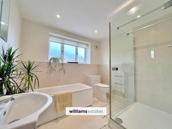 Bedroom Two En-Suite