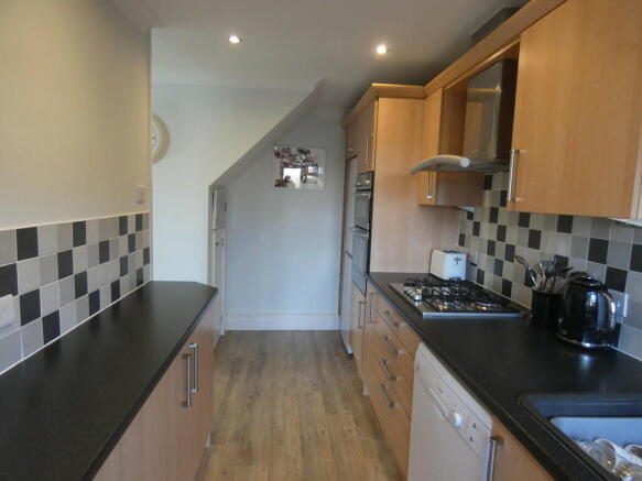 Kitchen with apli...