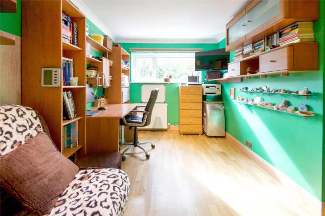 Photo 8