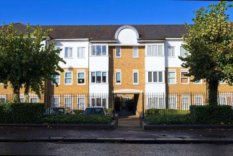 Nightingale Court, Hertford