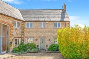 4, Woodyard Close, Kettering NN14 1RL
