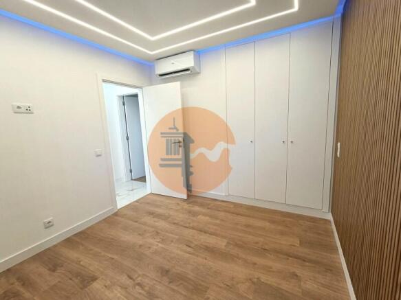 Room #apartment #t2 #quarteira #seaview