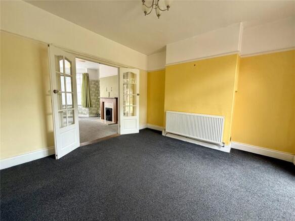3 bed Semi-Detached for sale Image 4