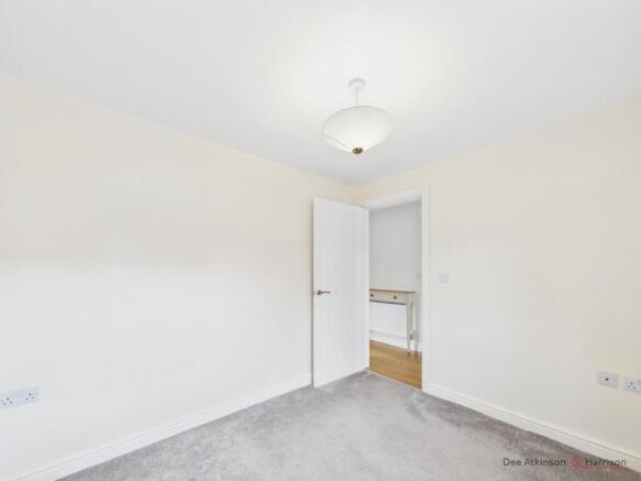 2 bed Bungalow for sale Image 12