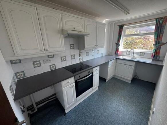 53 HOOKE NEW KITCHEN.jpg
