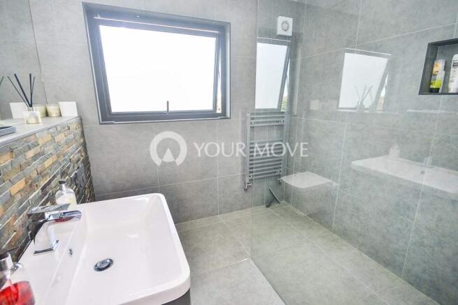 En-Suite Wetroom / WC
