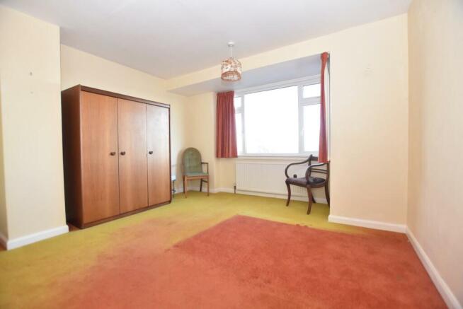 BEDROOM 1.jpg