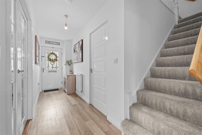 Orpington Way, Bilsthorpe, Newark photo 4