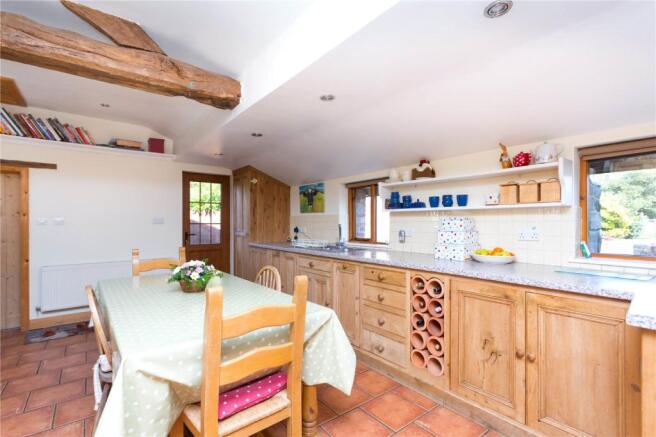 Kitchen (B)