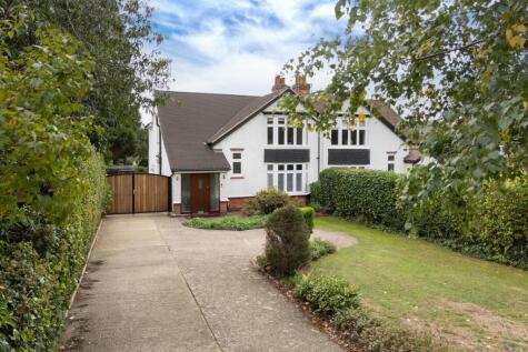 Bilton Road, Rugby, CV22