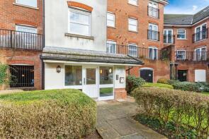 48, Woodfield Lodge, Northgate, Crawley RH10 8AH