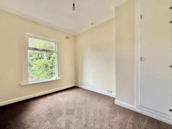 2 bed Terraced for sale Image 7