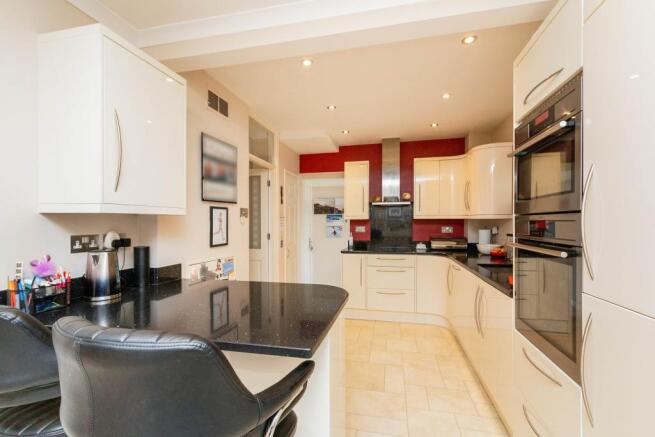 Kitchen/breakfast ro