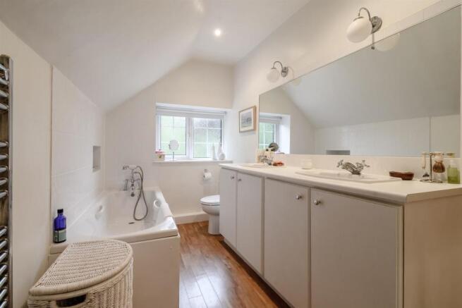 8474536-interior35.jpg