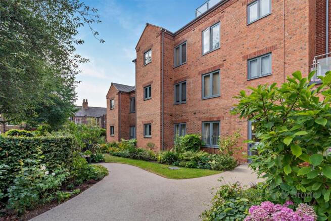 1 bed Apartment for sale Image 8