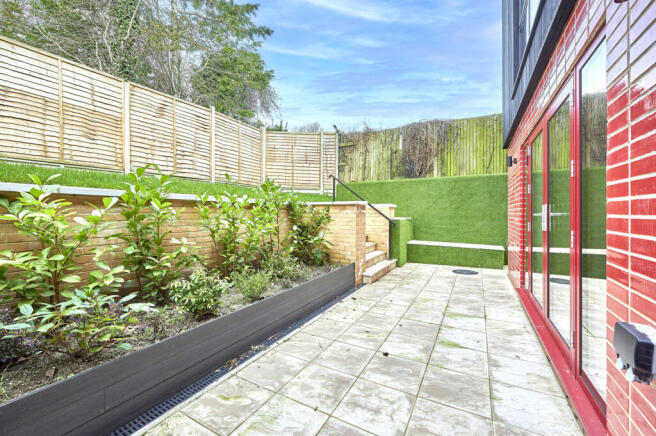 House in St Albans, Nomansland, Wheathampstead - View 4