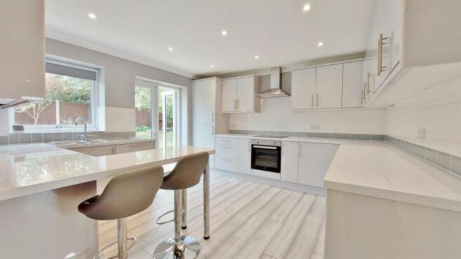 Kitchen/Breakfast Room