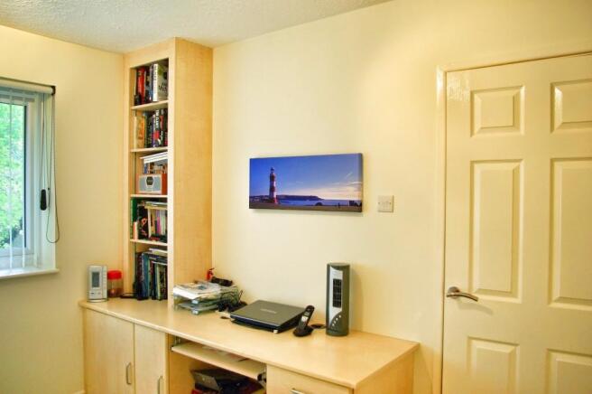 Photo 8