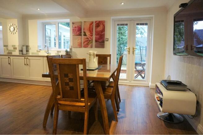 Kitchen / Diner