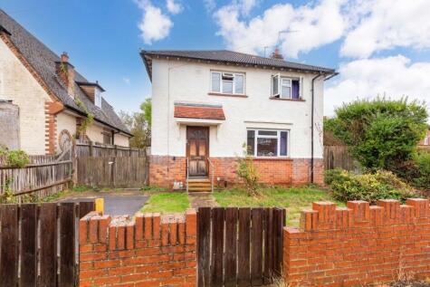 Harrow Close, Maidenhead, SL6