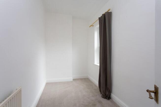 3 bed Terraced for sale Image 8
