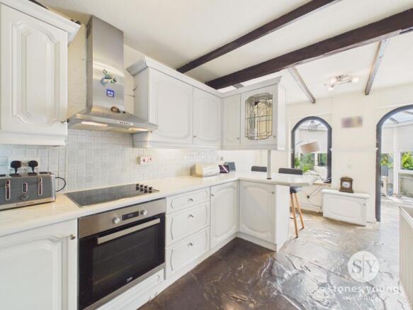 2 bed Semi-Detached for sale Image 8