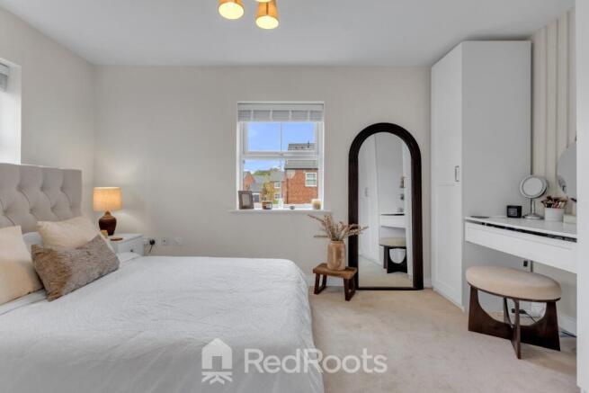 2 bed Semi-Detached for sale Image 10