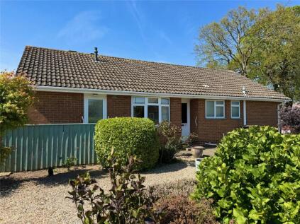 Cutler Close, Ashley, New Milton, Hampshire, BH25
