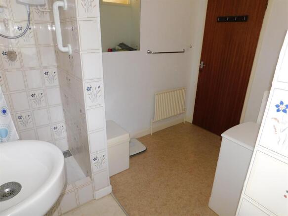 shower room 3